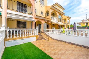 Town House for sale in Playa Flamenca