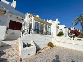 Semi Detached House for sale in Villamartin