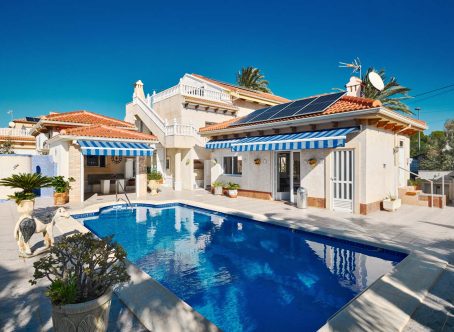 For sale: 7 bedroom house / villa in Pinar De Campoverde, Costa Blanca