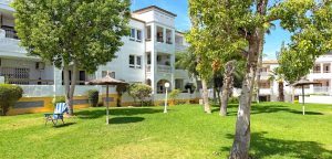 Apartment for sale in Villamartin