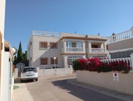 Apartment for sale in Daya Vieja