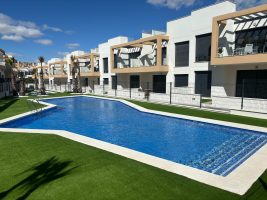 Apartment for sale in Villamartin