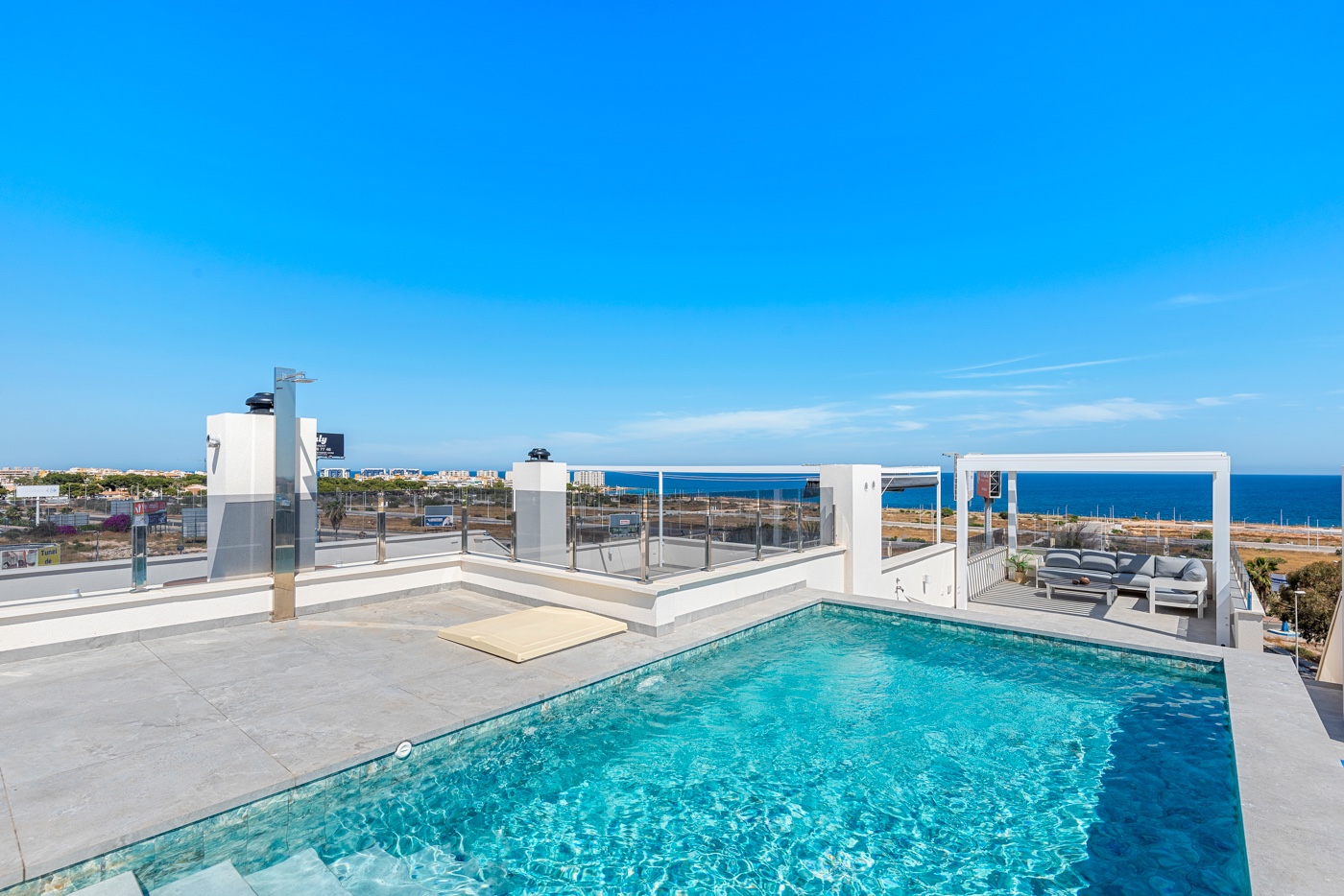 3 bedroom apartment / flat for sale in Playa Flamenca, Costa Blanca