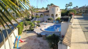 Detached Villa for sale in Algorfa