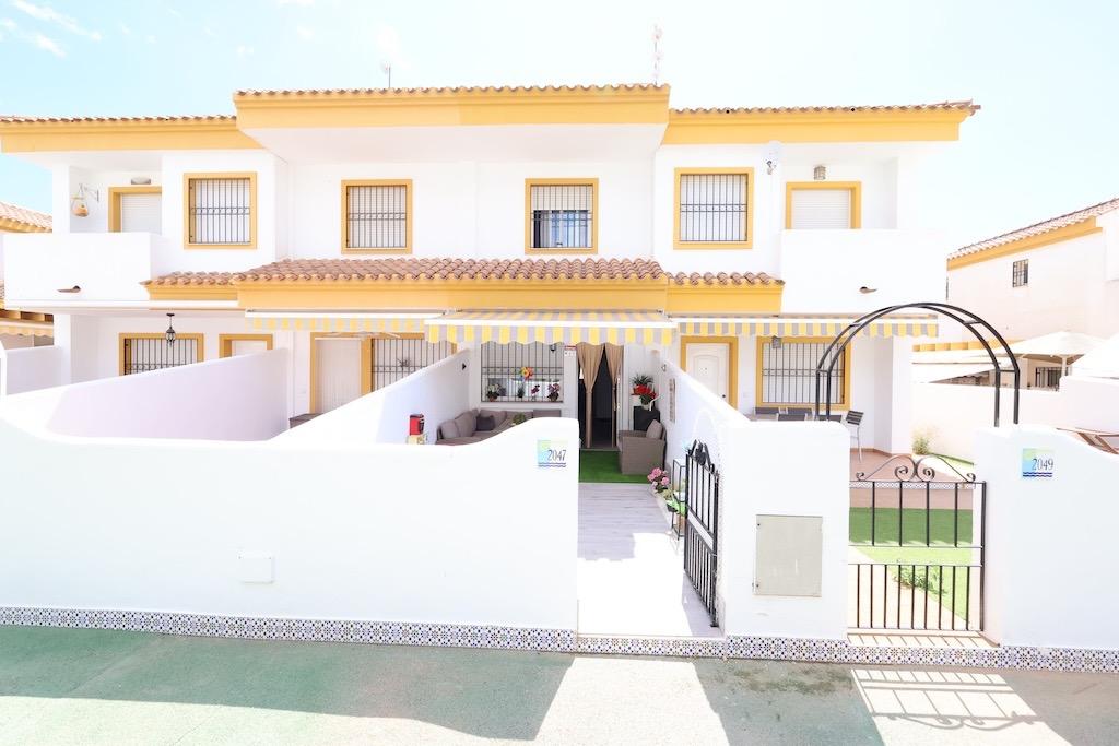 2 bedroom house / villa for sale in Torre de la Horadada, Costa Blanca