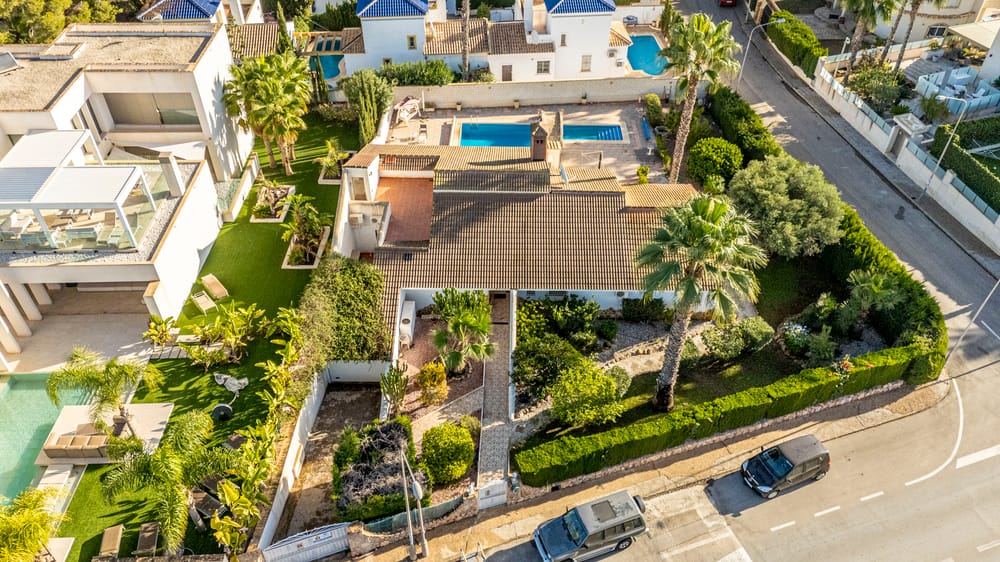 4 bedroom house / villa for sale in Villamartin, Costa Blanca