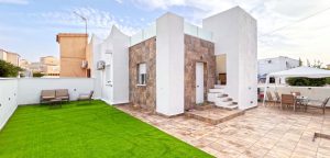 Bungalow for sale in Playa Flamenca