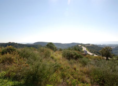 For sale: Land in Benahavis, Costa del Sol