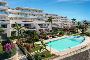 Duplex for sale in Estepona