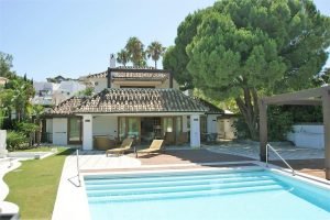 Villa for sale in Marbella
