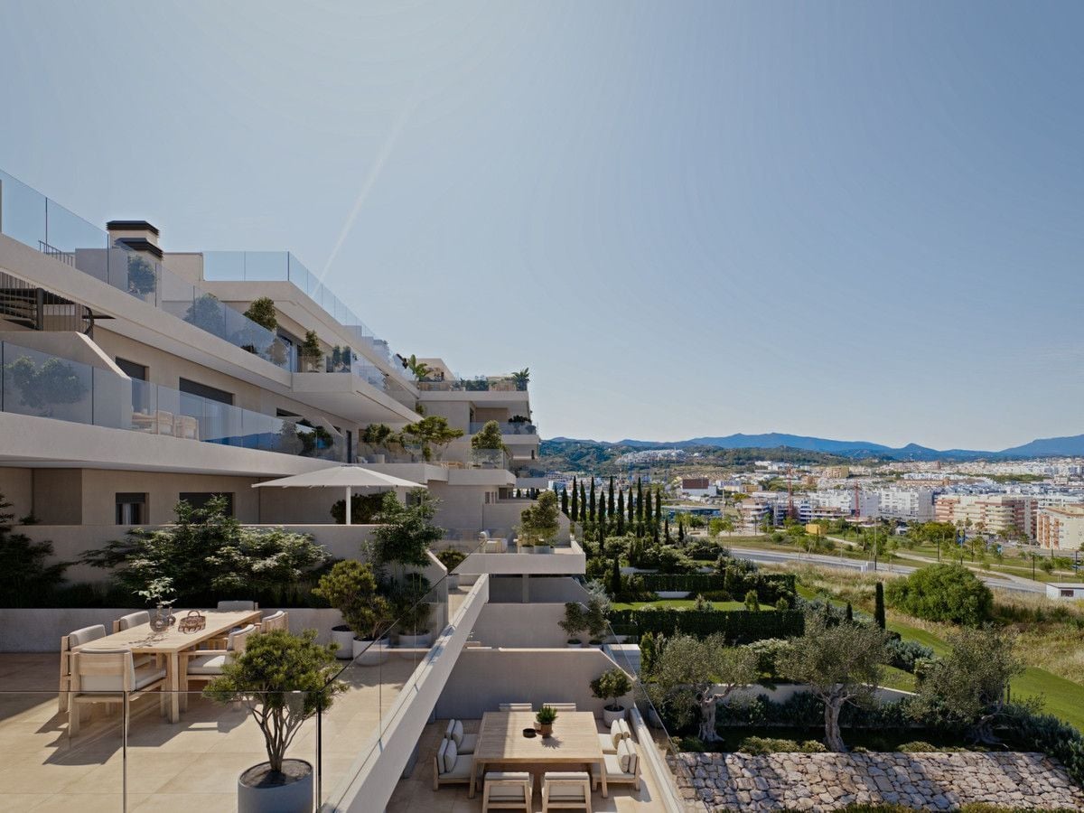 2 bedroom apartment / flat for sale in Estepona, Costa del Sol