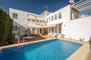 Villa for sale in Marbella