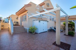 Detached Villa for sale in Ciudad Quesada