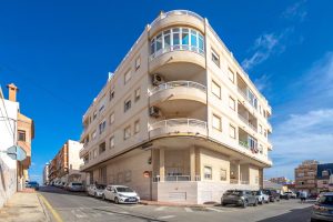 Apartment for sale in Torrevieja