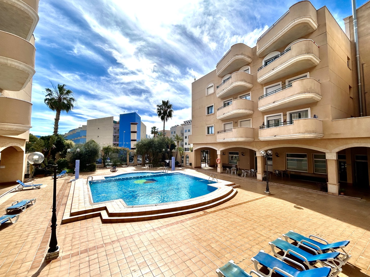 For sale: 2 bedroom apartment / flat in Cabo Roig