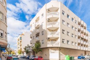Apartment for sale in Torrevieja