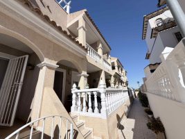 Town House for sale in Playa Flamenca