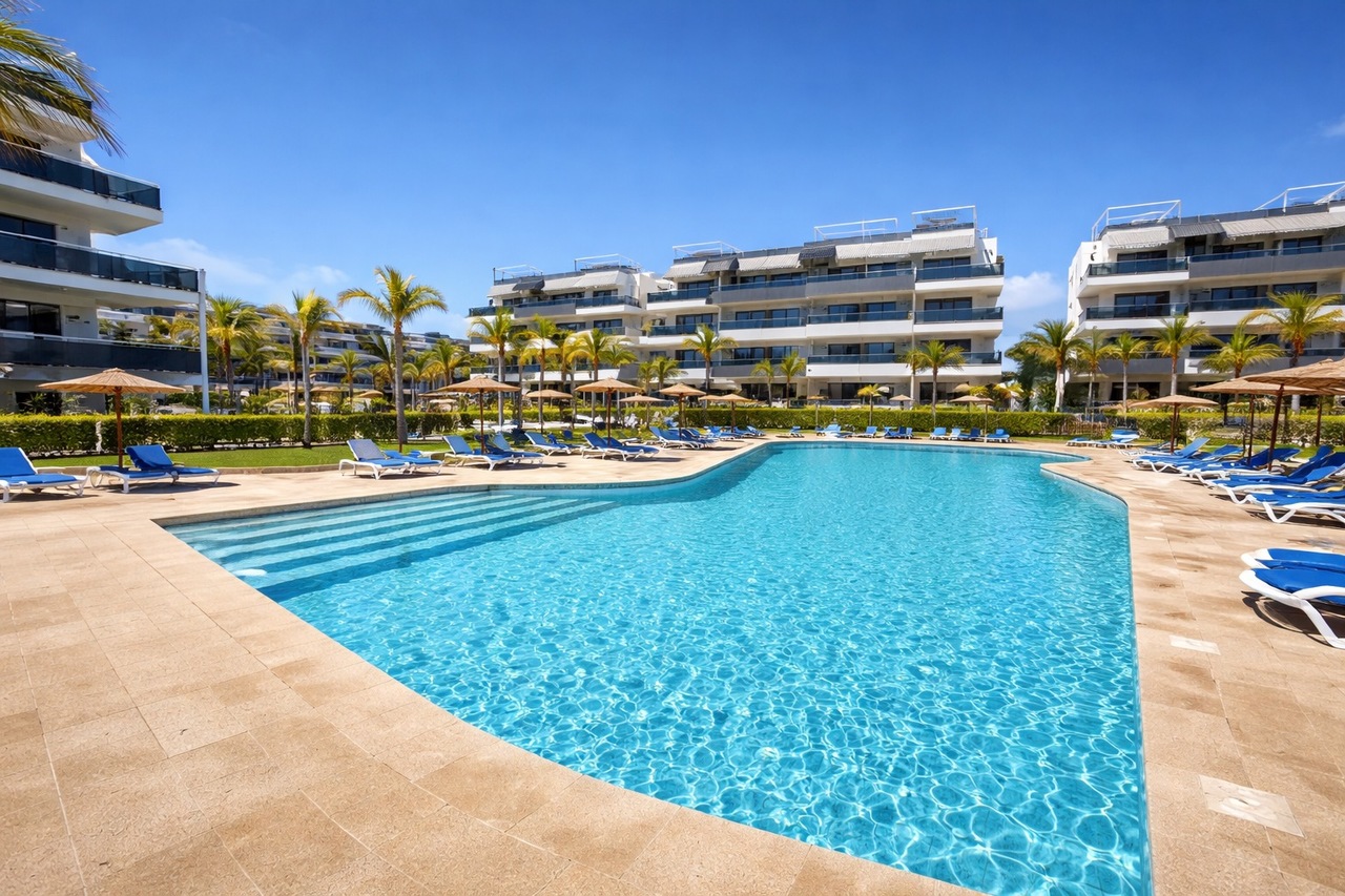 For sale: 3 bedroom apartment / flat in Playa Flamenca, Costa Blanca