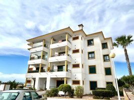 Apartment for sale in Campoamor