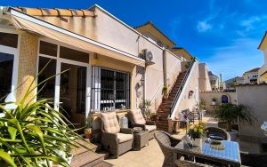 Detached Villa for sale in Algorfa