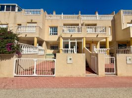 Town House for sale in Guardamar Del Segura