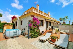 Quad House for sale in Villamartin