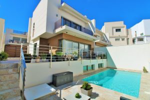 Detached Villa for sale in Villamartin