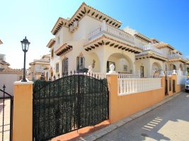 Quad House for sale in Cabo Roig