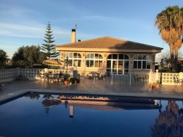 Detached Villa for sale in Dolores