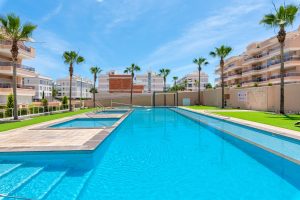 Apartment for sale in Villamartin