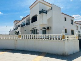 Apartment for sale in Los Montesinos