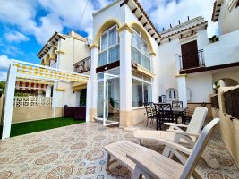 Apartment for sale in Villamartin