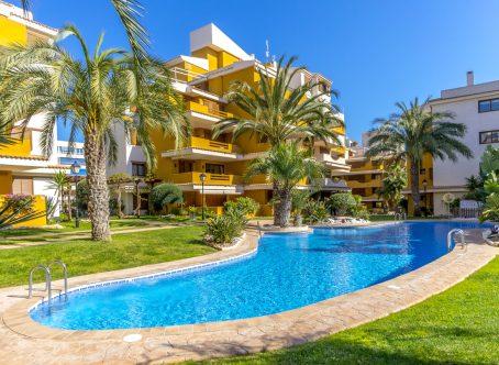 For sale: 2 bedroom apartment / flat in Punta Prima, Costa Blanca