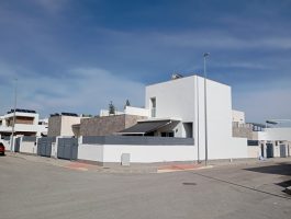 Detached Villa for sale in Daya Vieja