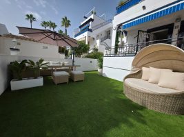 Apartment for sale in Villamartin