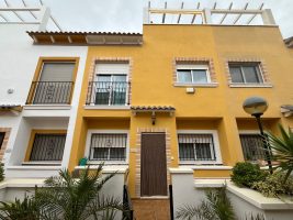 Town House for sale in Catral