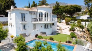 House – Detached Villa for sale in Mijas