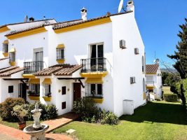 House – Semi-Detached House for sale in Mijas Golf