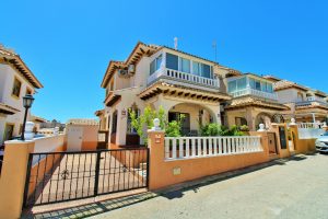 Quad House for sale in Cabo Roig