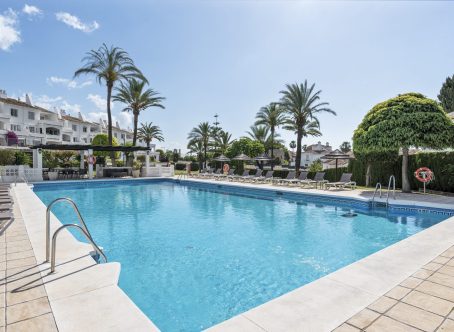 For sale: 3 bedroom apartment / flat in Marbella, Costa del Sol