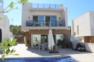 Detached Villa for sale in San Miguel De Salinas