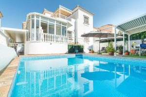 Detached Villa for sale in Villamartin