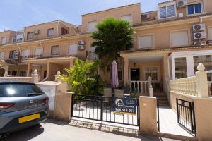 Town House for sale in Playa Flamenca