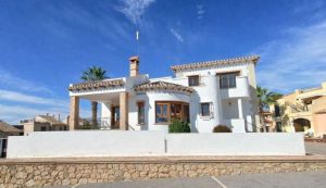 Detached Villa for sale in Algorfa