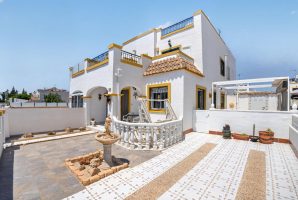 Quad House for sale in Torrevieja