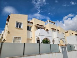 Apartment for sale in Villamartin