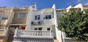 Town House for sale in Los Balcones