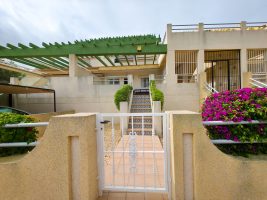Apartment for sale in Villamartin