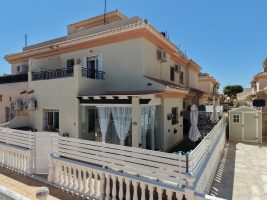 Quad House for sale in Playa Flamenca