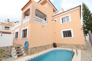 Detached Villa for sale in Villamartin